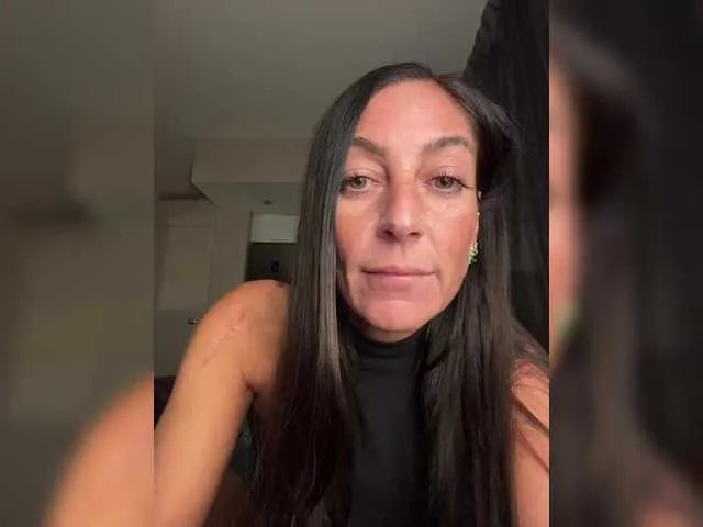 IrinkaGata on BongaCams