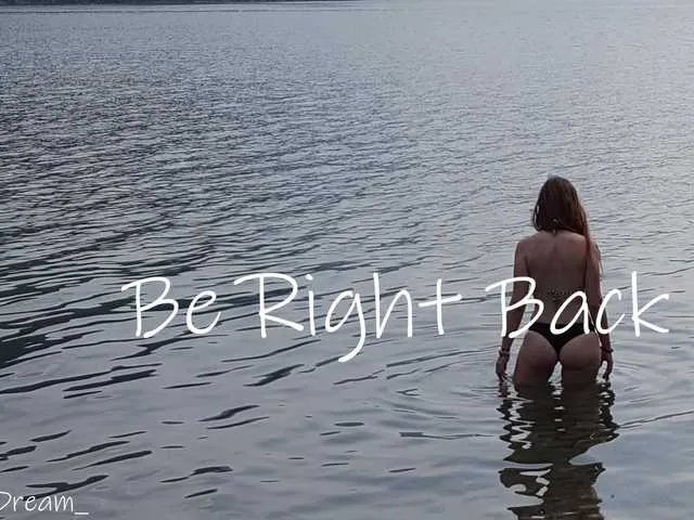 Italian1Dream —  Welcome, im Anna   PMs before private  @remain to XXX show  Tokens in PMs arent counted for shows 