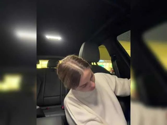 Nataliecroys on BongaCams