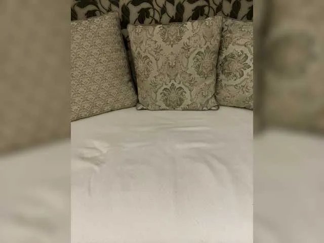 Raduga-25 on BongaCams