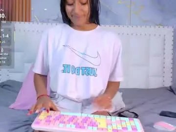 indiancutiie on Chaturbate