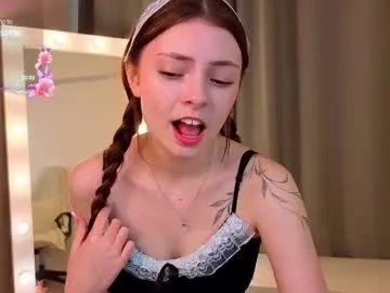 phantomlace on Chaturbate