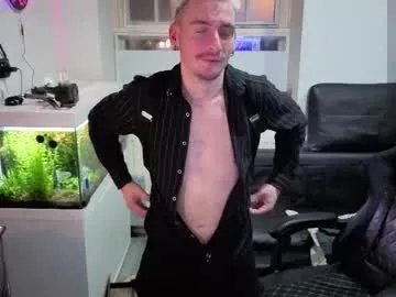 rayzel31 — GOAL: oil show [100 tokens remaining] Welcome to my room!  #master  #fit #oil  #lovense