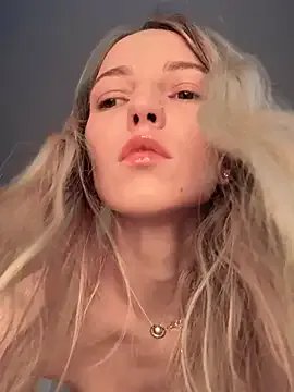 Adelina0001 — 1 fingers in ass