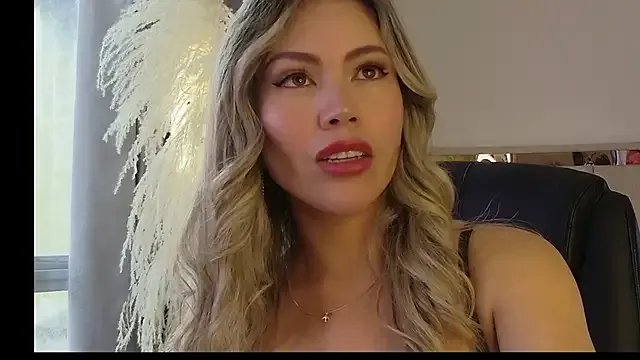 Ammy_Castro — make me wet for you daddy