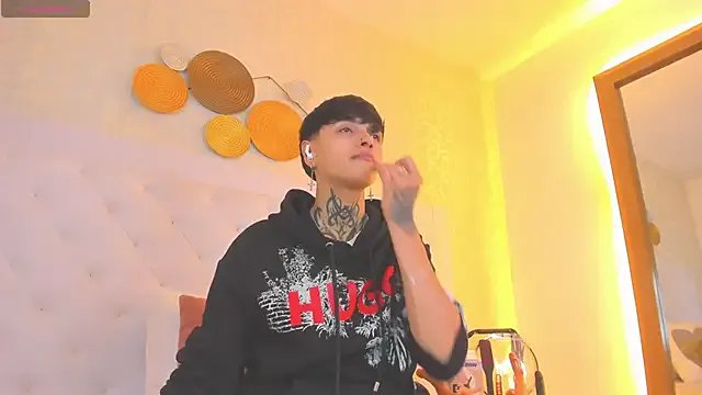 b3k_afrodict — twerk naked