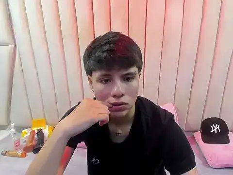 Bruno_Cruzz — Play  fingers in my pussy