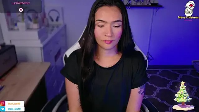 ImLui_lu on StripChat