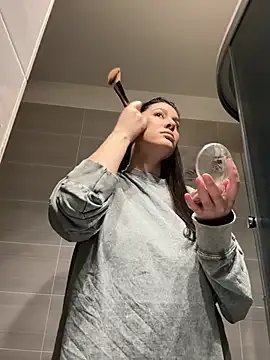 IrisBlues on StripChat