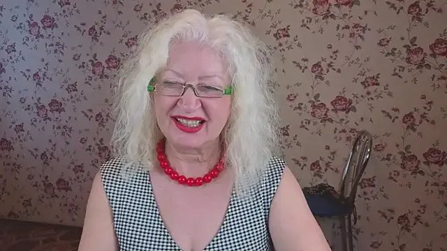 Maya_Mayflower — Freechat on StripChat