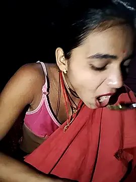 R_Roshni on StripChat