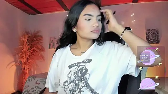 Riana_Kean — PUSSYY PLAYYYYYYYYYYY