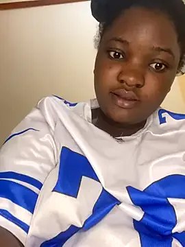 sweet18creamybigpussy on StripChat