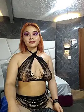 zoe_love18 — Blowjob with lots of saliva