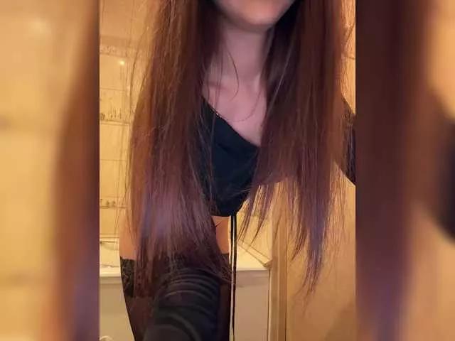 Photos of Alliina-leee from BongaCams is Freechat