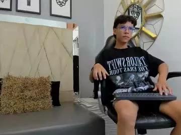 adams_bobby from Chaturbate is Freechat