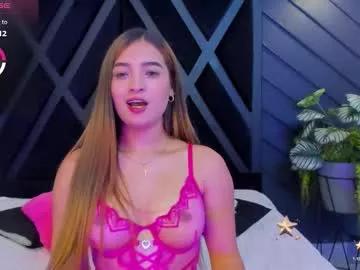 Check out our webcam shows gallery and message on a personal level with our sweet squirt cams hosts, showing off their natural physiques and sex toys.