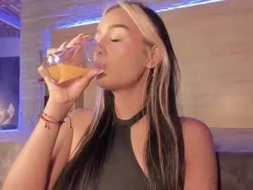 Check out our webcam shows gallery and message on a personal level with our sweet squirt cams hosts, showing off their natural physiques and sex toys.