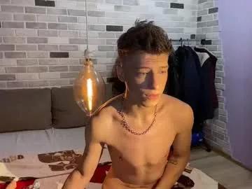 andytwinkkk from Chaturbate is Freechat