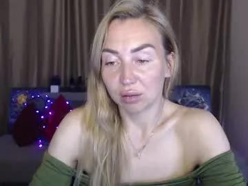 ay_kiss_jully from Chaturbate is Freechat