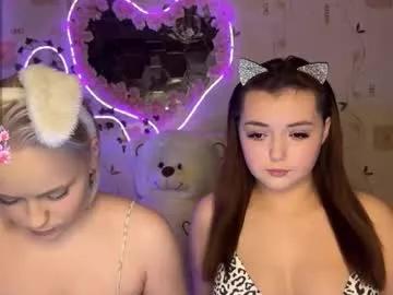 bella_and_alice from Chaturbate is Freechat