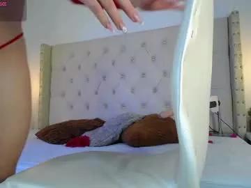 Check out our webcam shows gallery and message on a personal level with our sweet squirt cams hosts, showing off their natural physiques and sex toys.