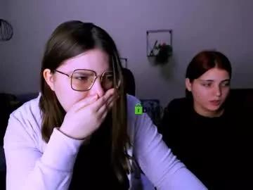 cherry_hugs from Chaturbate is Freechat