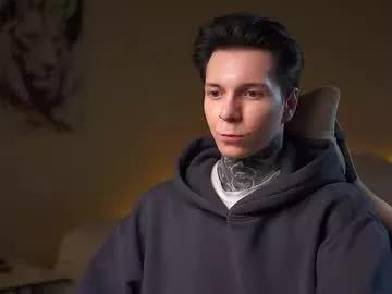 chillguy2k from Chaturbate is Freechat