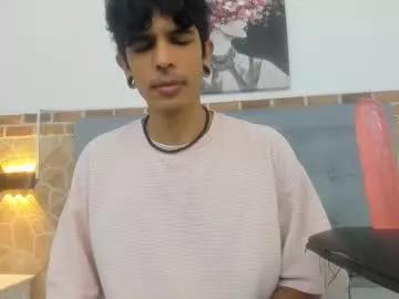 chris_newman from Chaturbate is Freechat