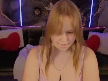 crystallpaws_ from Chaturbate is Freechat