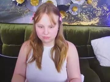 crystallpaws_ from Chaturbate is Freechat