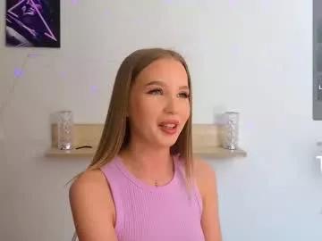 cutiefull_lion from Chaturbate is Freechat