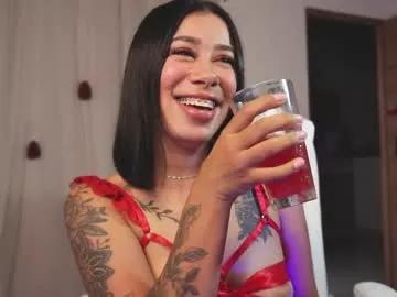 Check out our webcam shows gallery and message on a personal level with our sweet squirt cams hosts, showing off their natural physiques and sex toys.