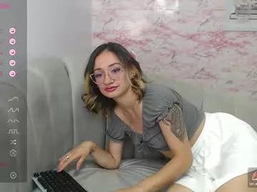 emily_rousse_t from Chaturbate is Freechat