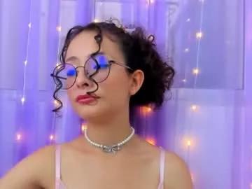 emma_belle02 from Chaturbate is Freechat