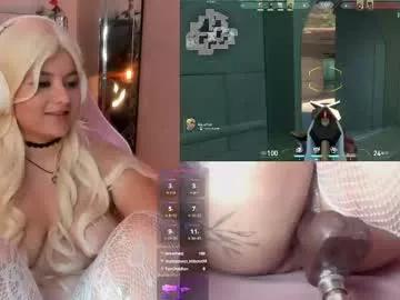 Check out our webcam shows gallery and message on a personal level with our sweet squirt cams hosts, showing off their natural physiques and sex toys.