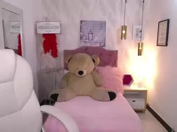 evelyn_rose_tk from Chaturbate is Freechat