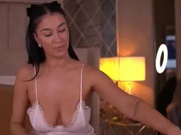 Check out our webcam shows gallery and message on a personal level with our sweet squirt cams hosts, showing off their natural physiques and sex toys.