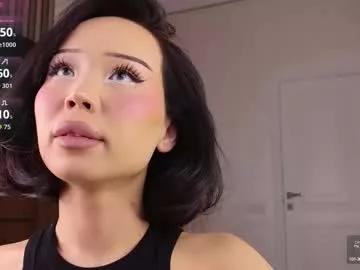 hinnarin model from Chaturbate