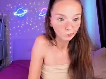 hottiesteverly from Chaturbate is Freechat