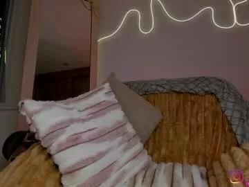 itsaraa from Chaturbate is Freechat