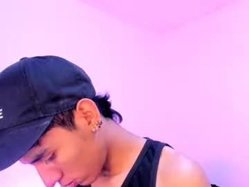 keiner_smith from Chaturbate is Freechat