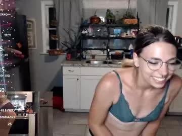 kierbearkisses from Chaturbate is Freechat