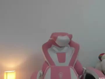 komydoll model from Chaturbate