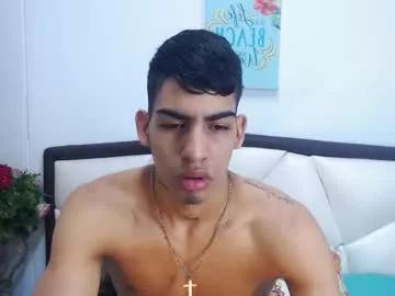 Photos of liamwyat from Chaturbate is Freechat