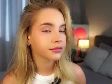 lipswithsmileonthem from Chaturbate is Freechat