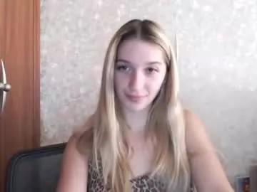 lucyreeel from Chaturbate is Freechat