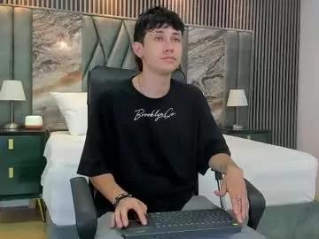 michaeel_blue from Chaturbate is Freechat