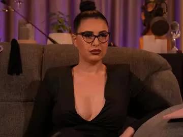 mistresskellykent from Chaturbate is Freechat