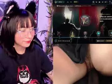 Check out our webcam shows gallery and message on a personal level with our sweet squirt cams hosts, showing off their natural physiques and sex toys.